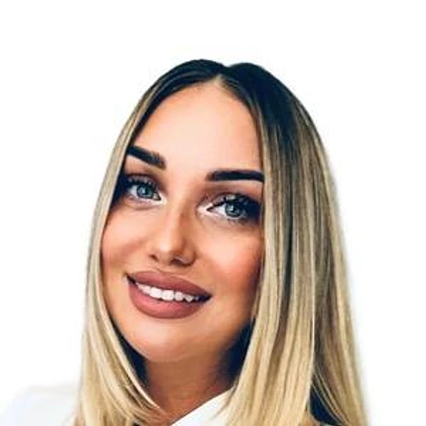 Елизарова Юлия Евгеньевна — Стоматолог, Стоматолог-эндодонтист, Москва