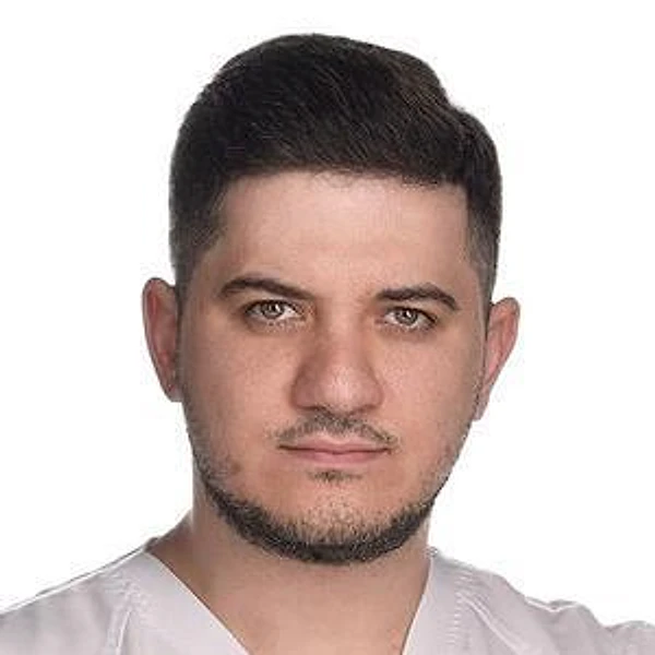 Кочарян Реник Артурович — Акушер, Гинеколог, Гинеколог-хирург, Москва
