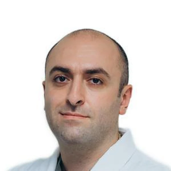 Амбарцумян Давид Анастасович — Хирург, Энгельс