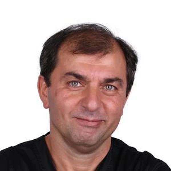 Аракелян Карен Арташесович — Анестезиолог-реаниматолог, Москва