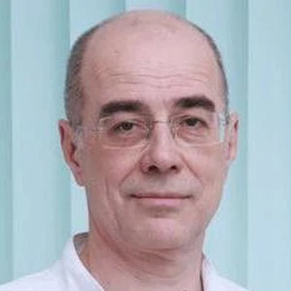 Рядченко Вадим Николаевич — Стоматолог-хирург, Стоматолог-имплантолог, Санкт-Петербург