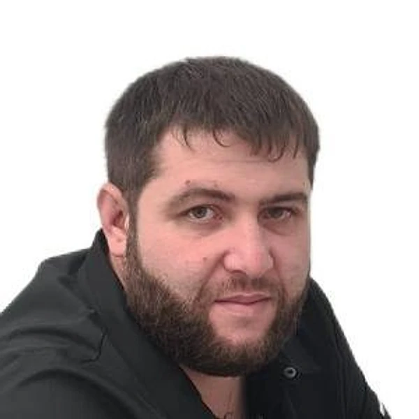 Борсов Артур Салимович — Стоматолог-хирург, Красногорск