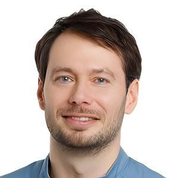 Орлов Константин Сергеевич — Стоматолог-ортопед, Стоматолог-имплантолог, Гатчина