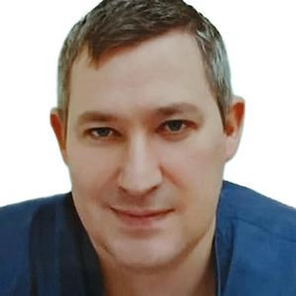 Ликучев Виталий Валерьевич — Хирург, Эндоскопист, Камышин