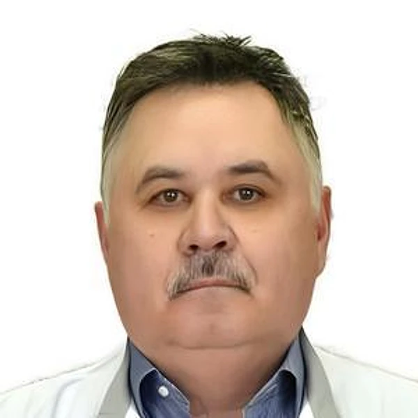 Гарипов Рамиль Фаритович — Онколог, Эндоскопист, Уфа