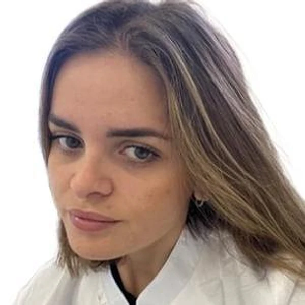 Гуланян Кристина Геворговна — Стоматолог-хирург, Москва