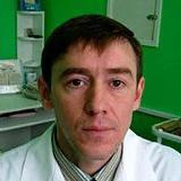 Сааков Дмитрий Эдуардович — Стоматолог-ортопед, Саратов