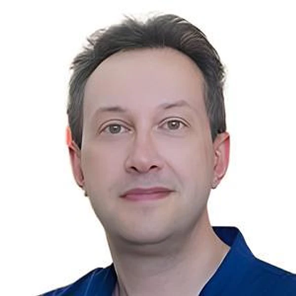Тумасян Александр Рафаэлович — Детский офтальмолог, Москва