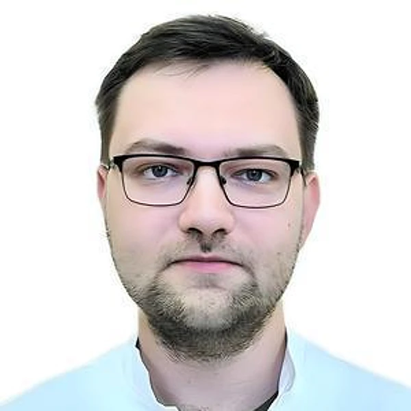 Звягинцев Игорь Николаевич — Нейрохирург, Екатеринбург