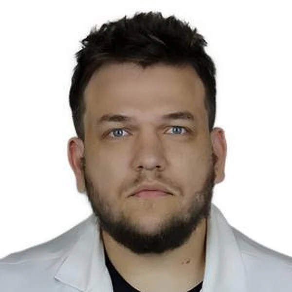 Мазаев Руслан Александрович — Челюстно-лицевой хирург, Москва