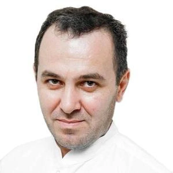 Тикаев Эльдар Рамазанович — Маммолог, Онколог, Торакальный хирург, Казань