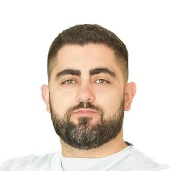 Залян Арман Амаякович — Травматолог, Ортопед, Хирург-ортопед, Хирург-травматолог, Краснодар