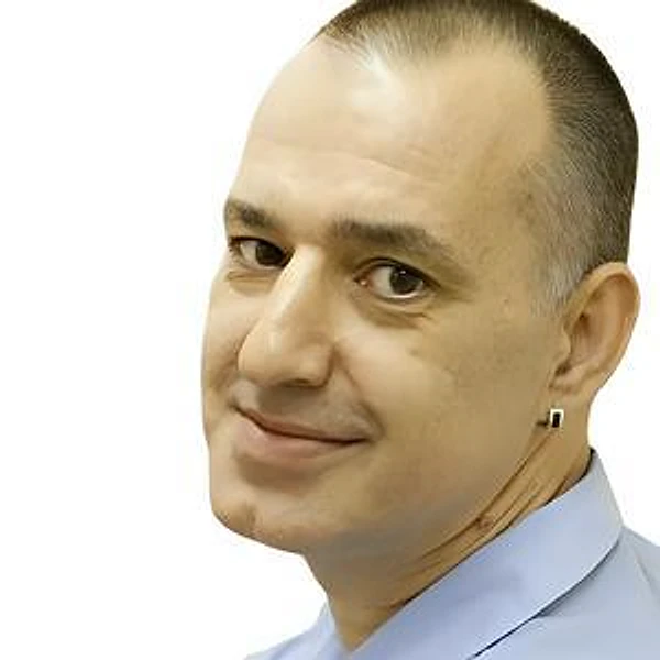 Ефремов Денис Валериевич — Врач УЗИ, Гомеопат, Москва