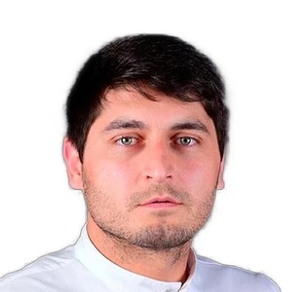 Мирзаев Амир Надирович — Стоматолог, Хасавюрт