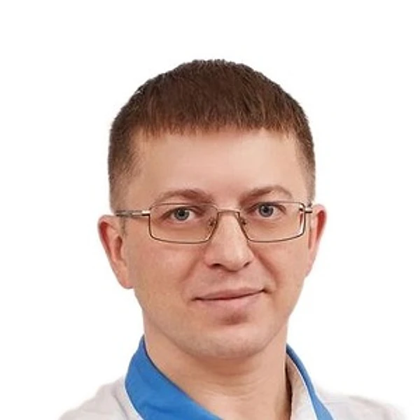 Патрахин Илья Васильевич — Нейрохирург, Санкт-Петербург
