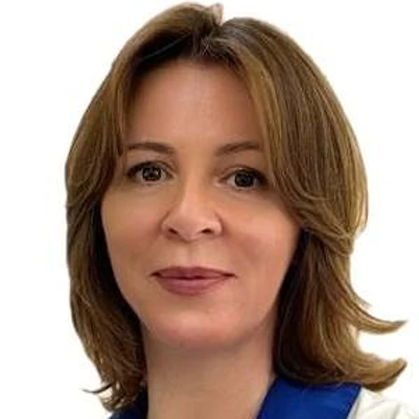 Гнипова Виктория Викторовна — Гинеколог, Акушер, Москва
