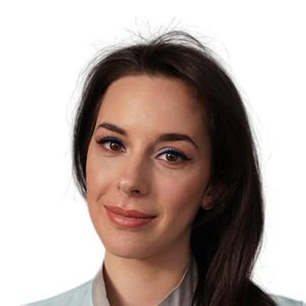 Козубенко Александра Михайловна — Стоматолог-ортодонт, Москва