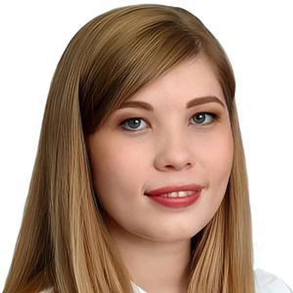 Синтюрина Александра Андреевна — Пародонтолог, Стоматолог-гигиенист, Пермь