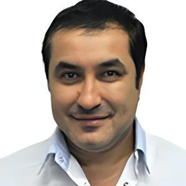 Азербаев Тамерлан Эрколиевич — Офтальмолог (окулист), Москва