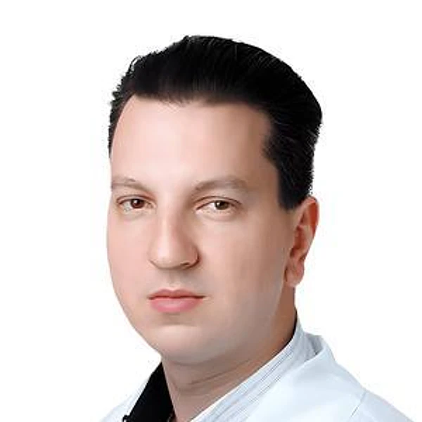 Швец Илья Валерьевич — Рентгенолог, Москва