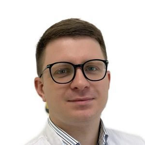 Максаев Денис Алексеевич — Сосудистый хирург (ангиохирург), Лимфолог, Флеболог, Рязань