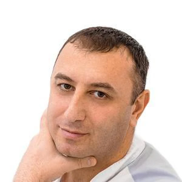 Тумасян Левон Владимирович — Стоматолог, Стоматолог-имплантолог, Стоматолог-ортопед, Стоматолог-хирург, Саров
