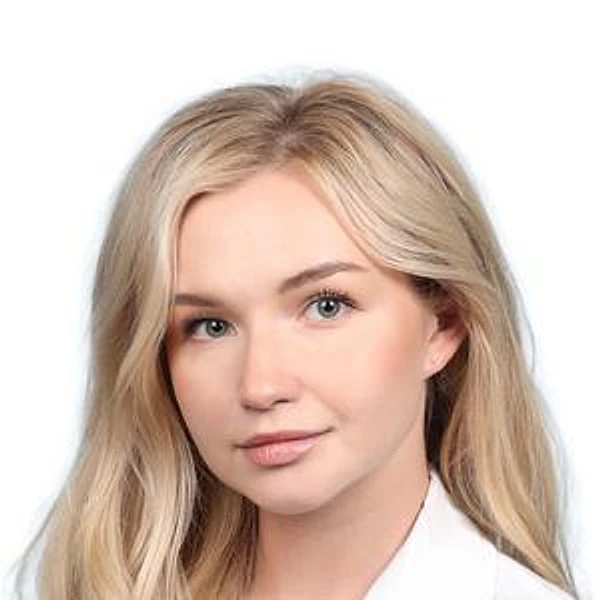 Полякова Арина Сергеевна — Стоматолог-ортодонт, Гнатолог, Детский гнатолог, Детский ортодонт, Санкт-Петербург