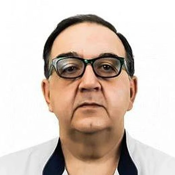Ситаров Никита Георгиевич — Гинеколог, Акушер, Гинеколог-эндокринолог, Детский гинеколог, Москва