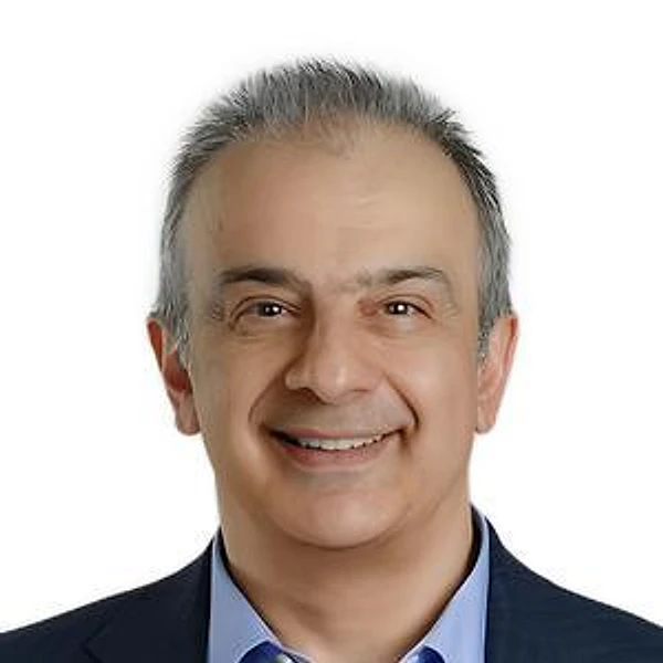 Мистакопуло Филипп Николаевич — Пластический хирург, Хирург, Москва