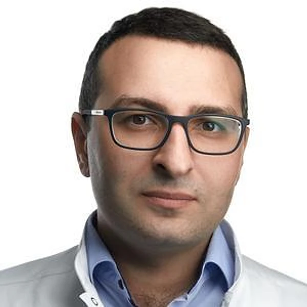 Хачатуров Макар Юрьевич — Хирург, Ступино