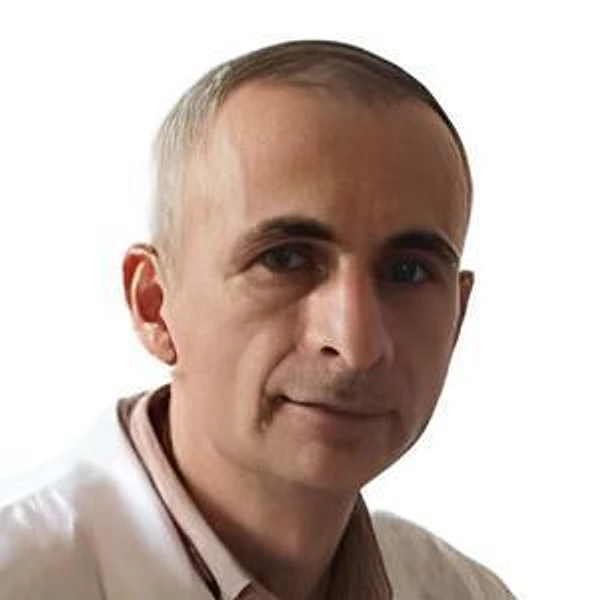 Окунчаев Хасанбек Шарипович — Педиатр, Детский дерматолог, Грозный