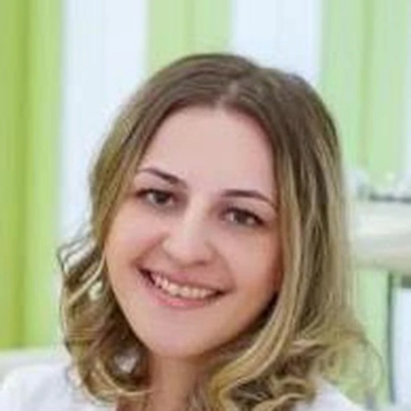 Полякова Анастасия Александровна — Стоматолог, Красноярск