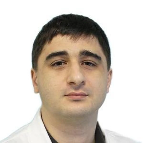 Абусов Гаджи Магомедович — Сосудистый хирург (ангиохирург), Функциональный диагност, Махачкала