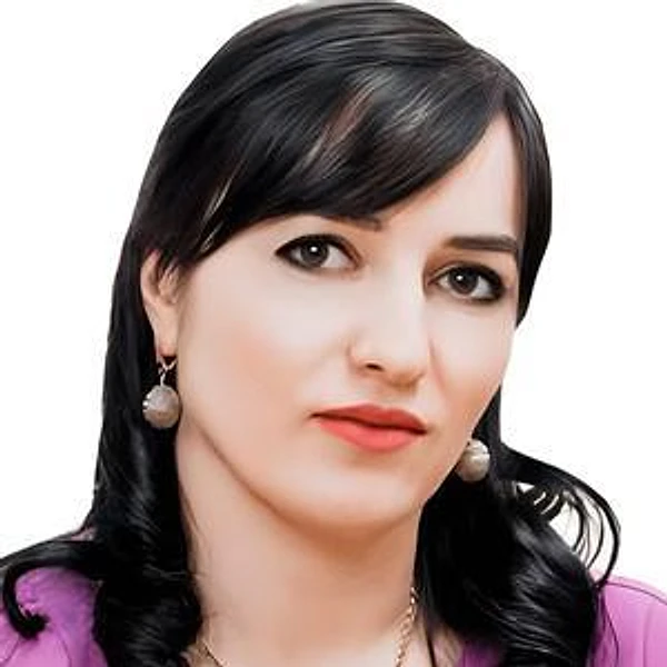 Рабаданова Зарина Рабадановна — Врач УЗИ, Астрахань