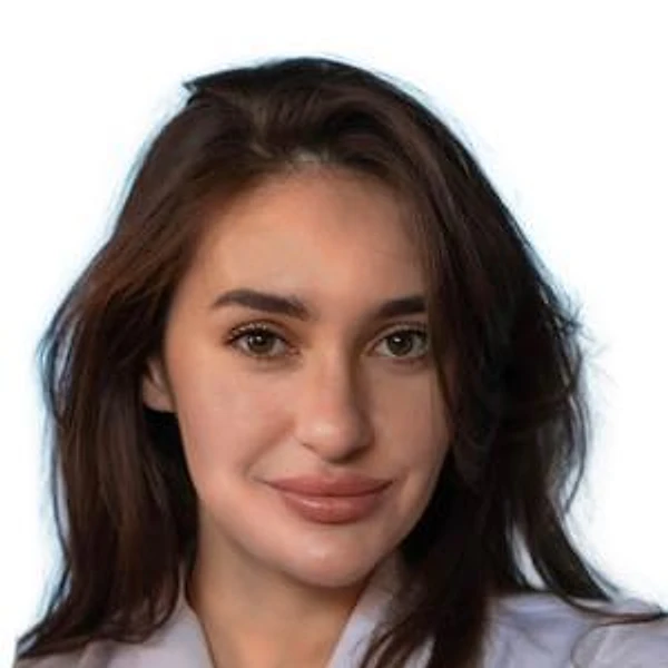 Лиева Элина Тимуровна — Стоматолог-ортодонт, Москва