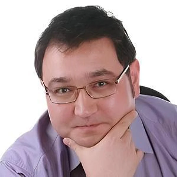 Бакирханов Сарвар Казимович — Пластический хирург, Москва