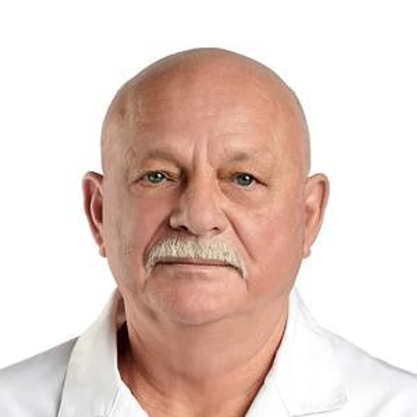 Лихникевич Евгений Никифорович — Офтальмолог-хирург, Москва