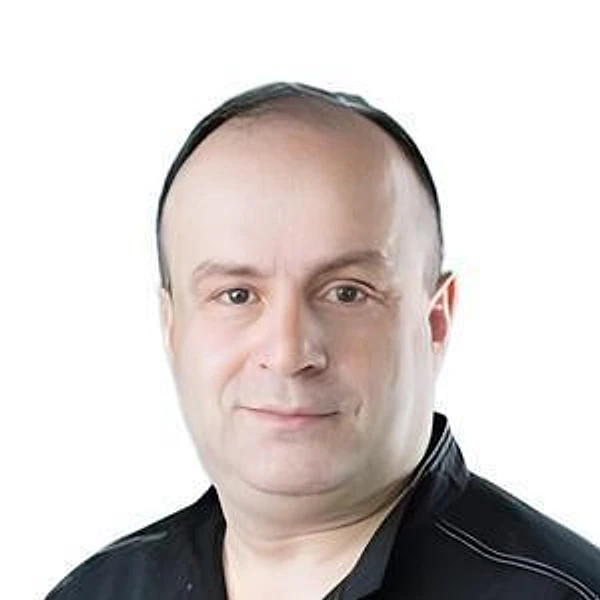 Зураев Казбек Эдуардович — Хирург, Владикавказ