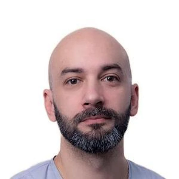 Урусов Рустам Измаилович — Стоматолог-хирург, Москва
