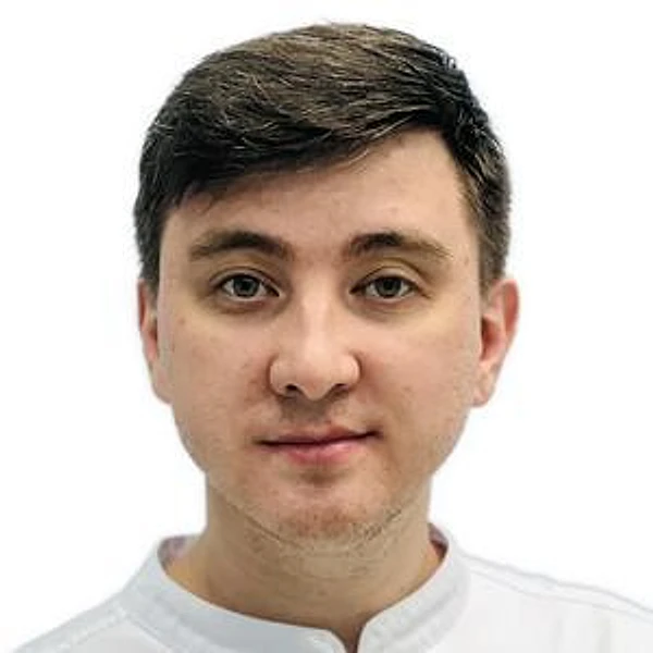 Салихов Ленар Айратович — Лазерный хирург, Офтальмолог (окулист), Ульяновск
