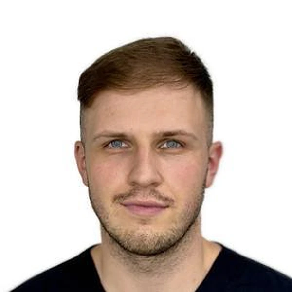 Симаков Евгений Александрович — Стоматолог-имплантолог, Калуга