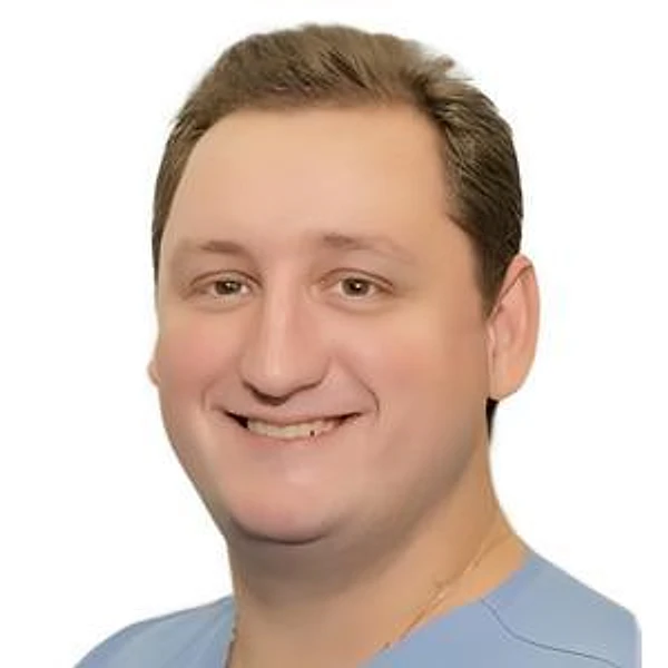 Завалюк Александр Валериевич — Стоматолог-хирург, Стоматолог-имплантолог, Москва