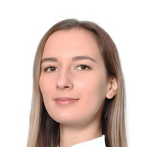 Кузина Анна Сергеевна — Пародонтолог, Владивосток