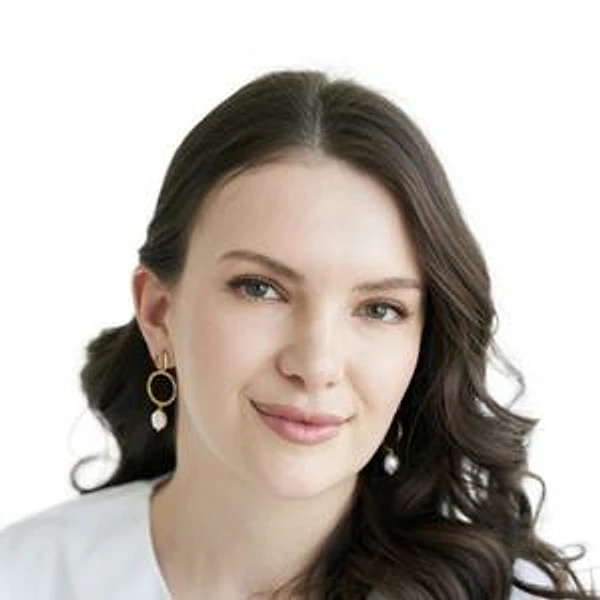 Иванушкина Юлия Вадимовна — Дерматолог, Венеролог, Врач-косметолог, Санкт-Петербург