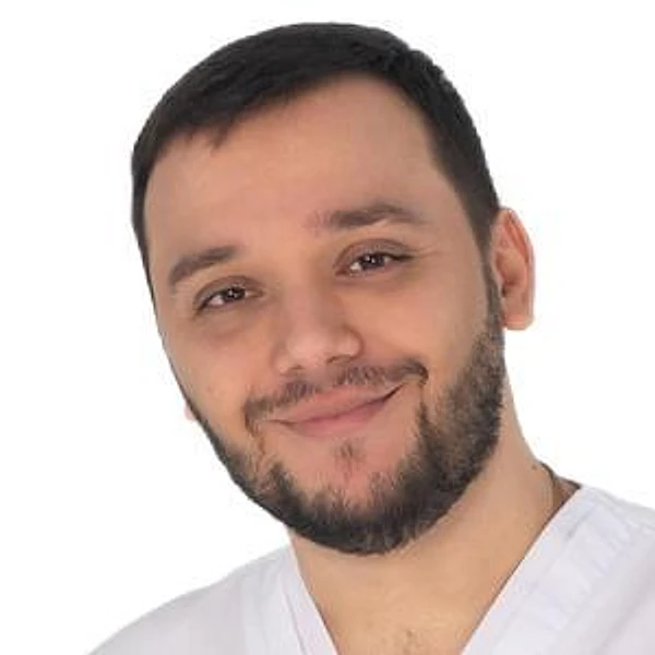 Бугриев Дмитрий Сергеевич — Стоматолог-эндодонтист, Стоматолог, Стоматолог-ортопед, Москва