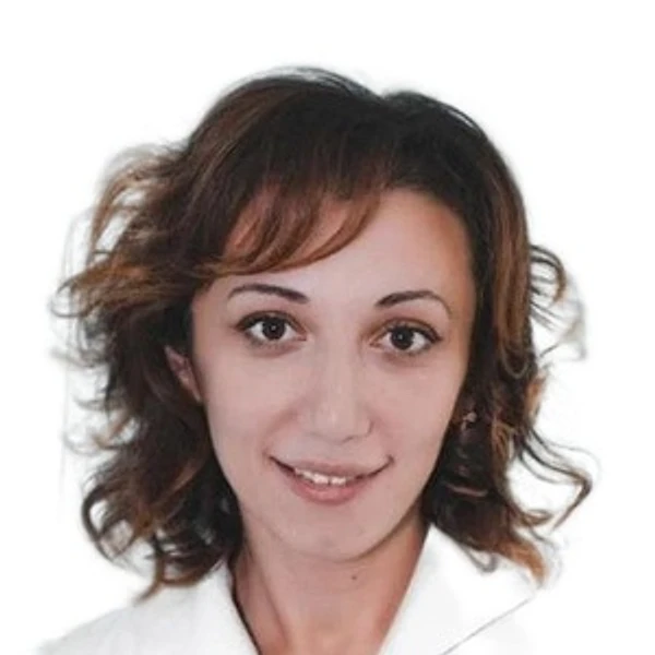 Медведева Елена Арменовна — Стоматолог, Детский стоматолог, Стоматолог-ортодонт, Евпатория
