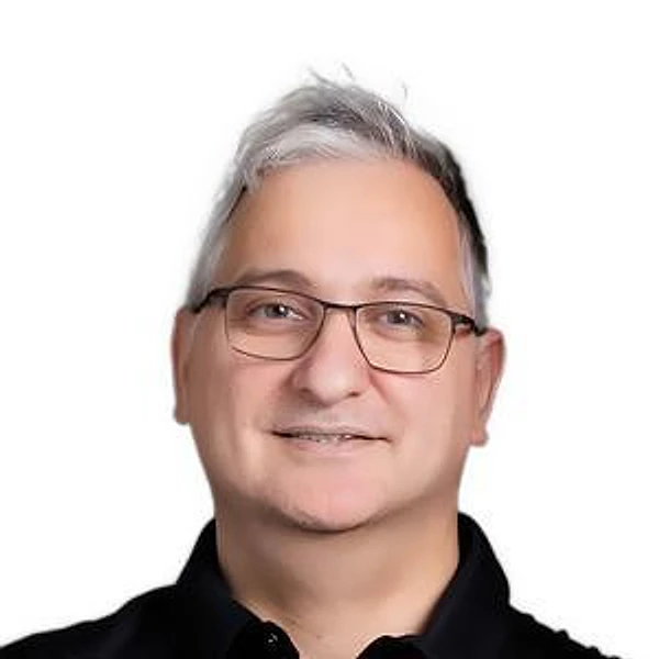 Фарзалиев Фарид Акифович — Стоматолог-имплантолог, Стоматолог-хирург, Москва