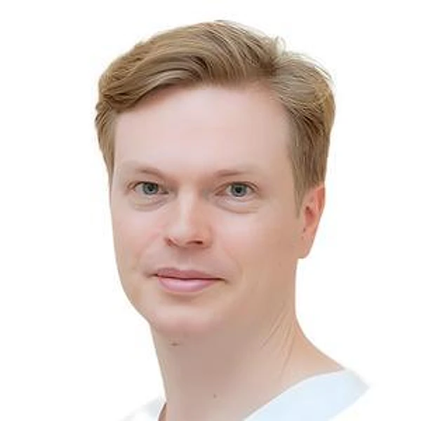 Поляков Кирилл Артурович — Челюстно-лицевой хирург, Стоматолог-имплантолог, Москва