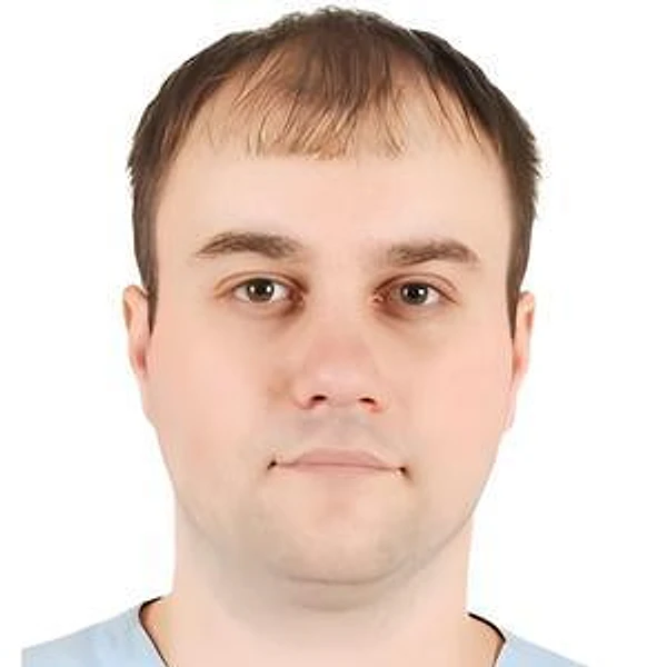 Усов Игорь Александрович — Нейрохирург, Москва