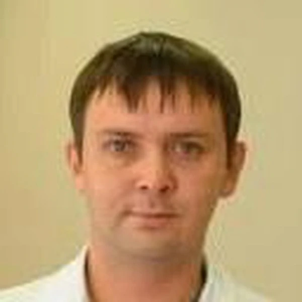 Калашников Иван Анатольевич — Хирург, Нижневартовск